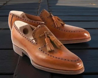 Handgemaakte klassieke bruine leren herenschoenen met kwastjes Loaferstijl voor heren