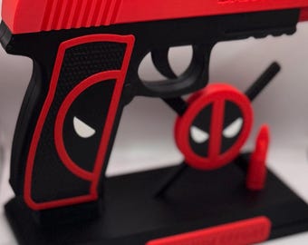 3D printed Deadpool replica