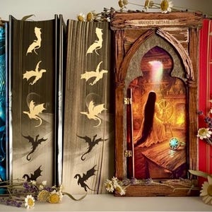 THE Weaver's Cottage Inspired Book Nook | Dark Fantasy Bookshelf | Bookish Decor | Fantasy Reader | Inspired by the Atmosphere of ACOTAR