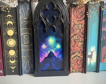 ACOTAR Velaris Inspired – Iridescent Booknook