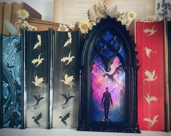 Fourth Wing Inspired – Iridescent Booknook