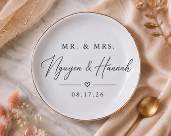 Plato para anillos personalizado para la Sra., soporte personalizado para anillos de boda, regalo para la novia, regalo para la despedida de soltera, regalo de compromiso, regalo de boda, regalo de aniversario.