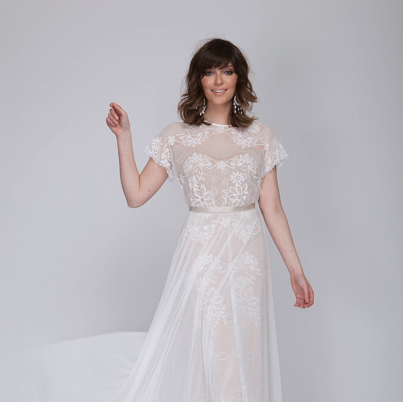 Timeless Lace Wedding Dresses