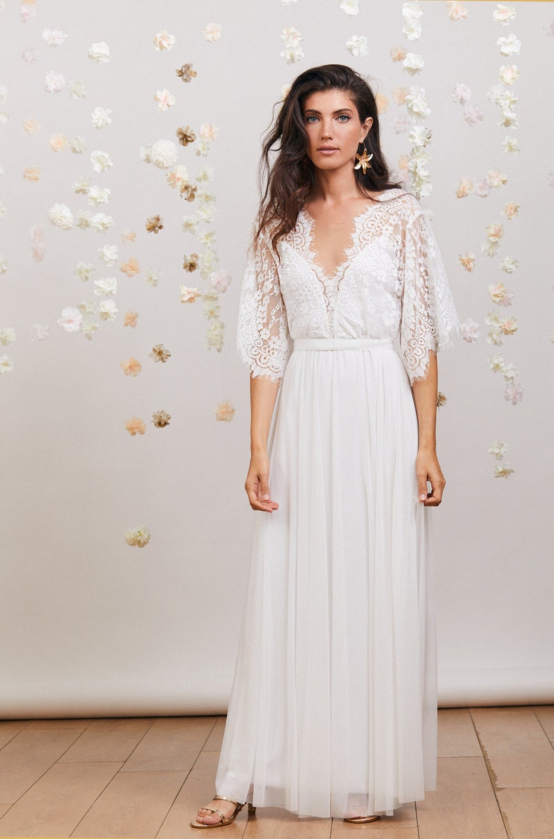 BOHO simple wedding dress image 9