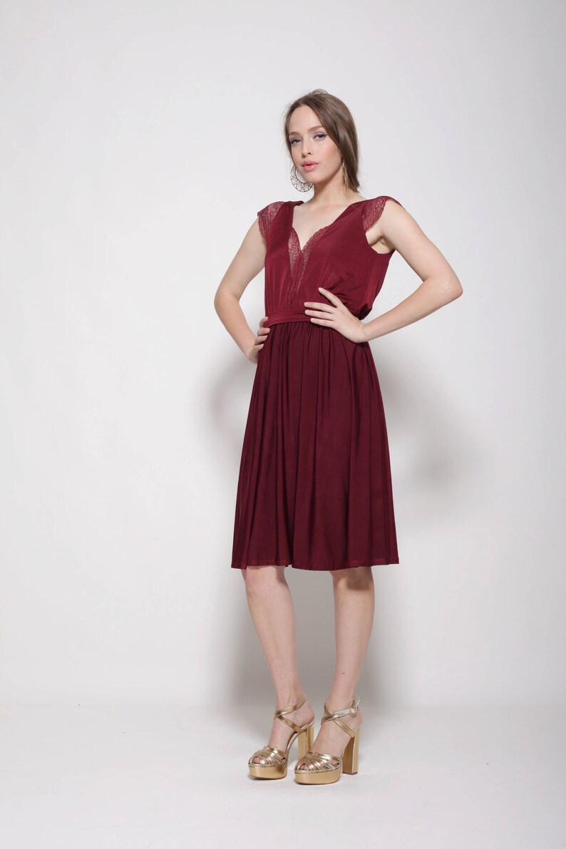 maroon knee length dresses