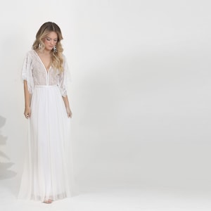 Delicate lace kimono sleeves Boho wedding dress, low back wedding dress, boho bride, beach wedding, garden wedding, bohemian wedding dress