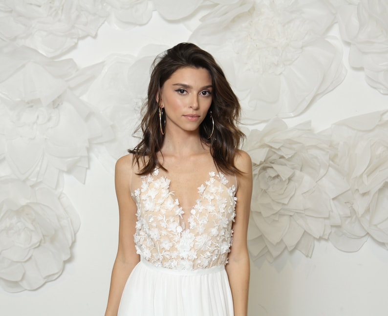 Striking and effortlessly cool wedding dress with 3-dimensional floral beaded embroidered lace top. Wedding dress, Bohemian bridal dress image 8