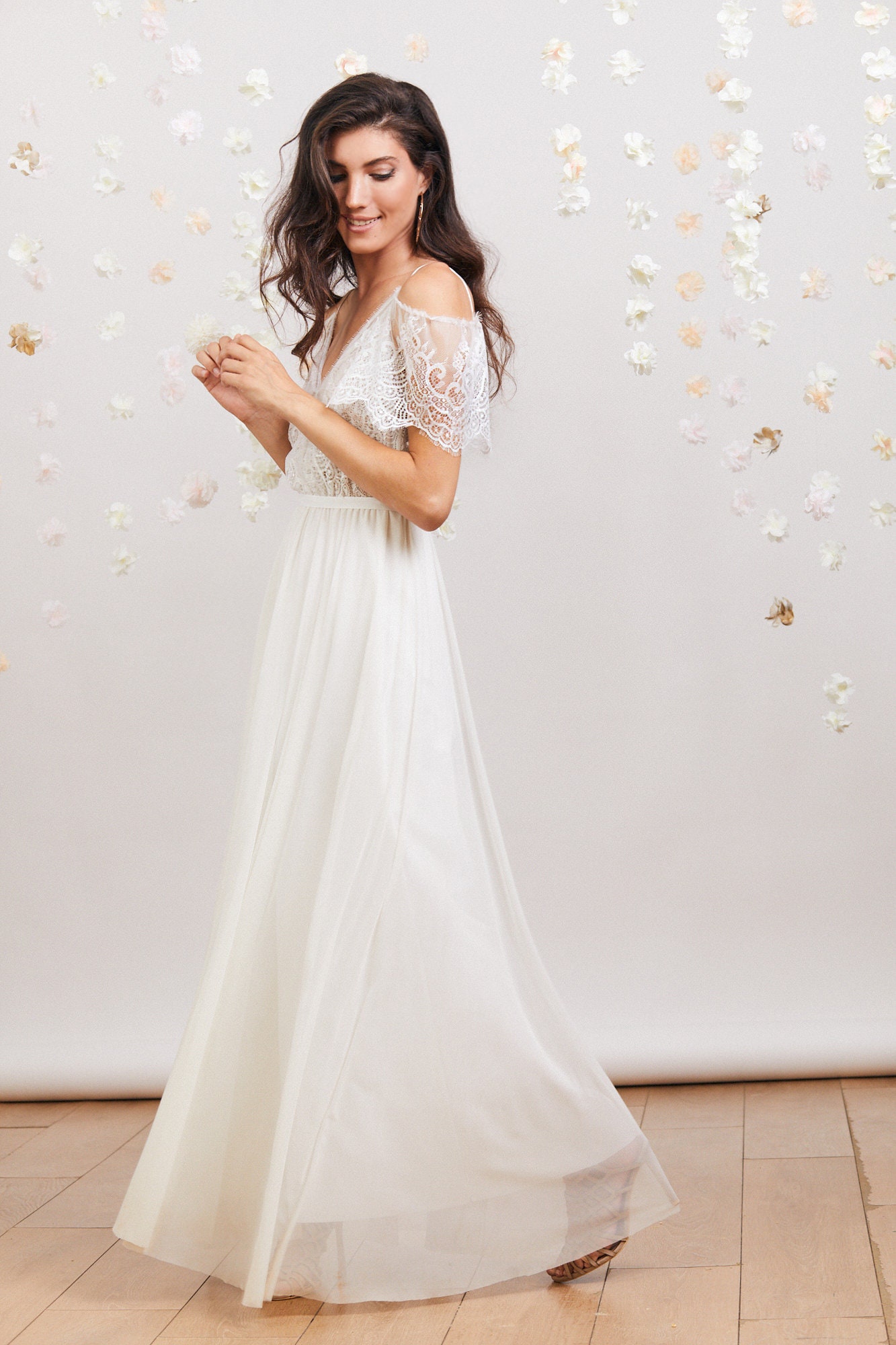 Ameri ♡MEDI 2WAY BAROQUE LEAF LACE DRESS Ameri（アメリ）の「MEDI 2WAY BAROQUE LEAF LACE DRESS