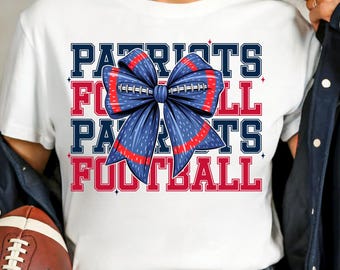 Patriotas Día del Juego Fútbol PNG Camiseta de Fútbol de Nueva Inglaterra Coqueta Mamá PNG Diseño de Sublimación Deportiva Fútbol Arco Juego Temporada Deporte Descargar