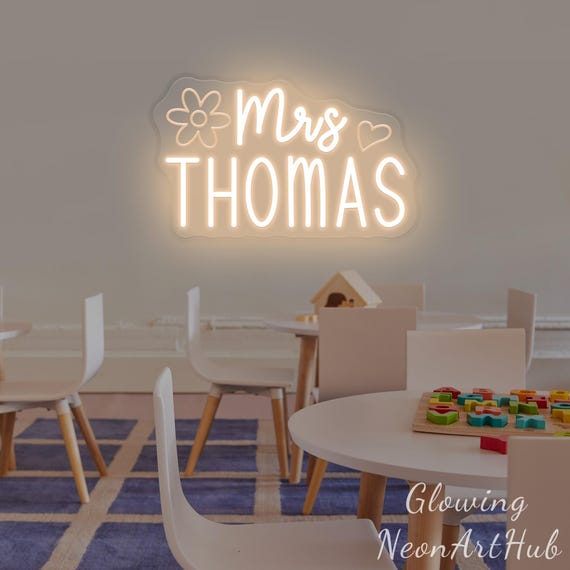 Custom Teacher Name Neon Sign Classroom Decor Teacher Welcome LED Neon Light Back To School Gift For Teacher