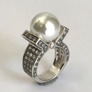 Sterling Silver White Pearl and Pave Ring Pearl Estate Ring 2 Tone Pearl Ring  White Stone Pave Pearl Cocktail Ring Right Hand Ring