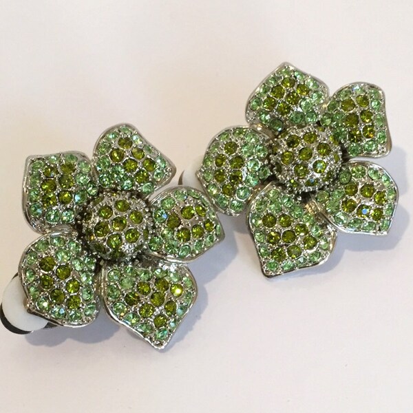 Vintage Peridot Crystal Pave Flower Clip On Estate Earrings Green Stone Earrings Cluster Earrings Multi Stone Clip On Green Crystal Earrings