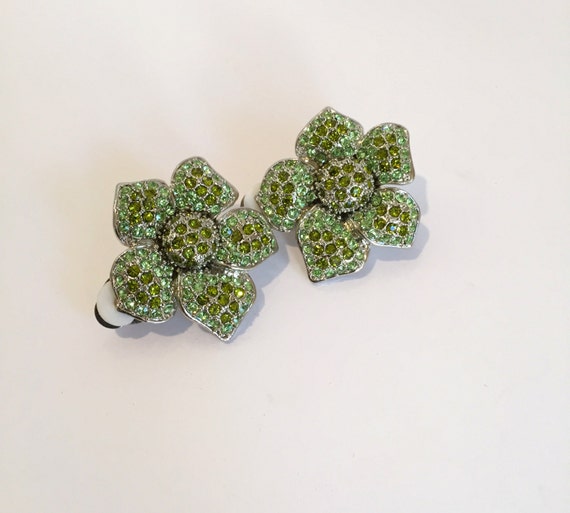 Vintage Peridot Crystal Pave Flower Clip On Estate