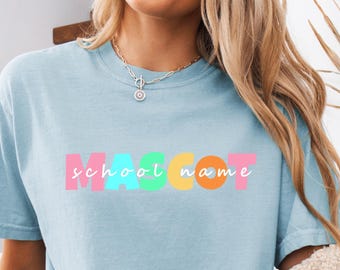 Camiseta personalizada com o mascote da escola, camiseta Comfort Colors com nome personalizado da escola, uniforme para professores.
