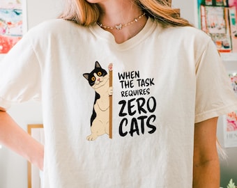 Camiseta engraçada com estampa de gato, camiseta "Quando a tarefa não exige nenhum gato", blusa cropped boxy da Comfort Colors