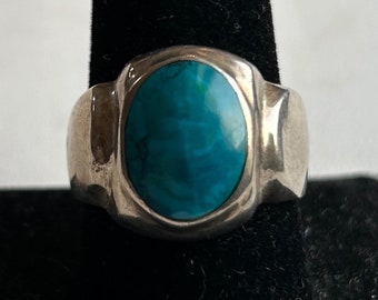 Vintage Sterling Silver Blue Stone Ring-Size 10