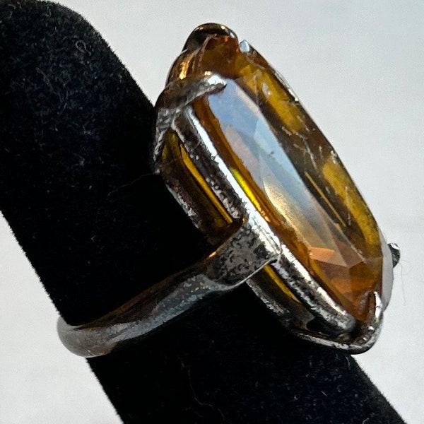 Vintage Sterling Silver Ring With Faceted Yellow/Orange Stone-Size 6 As Is