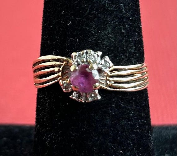 10K Solid Yellow Gold Multi Stone Ring-Size 7 1/2 - image 1