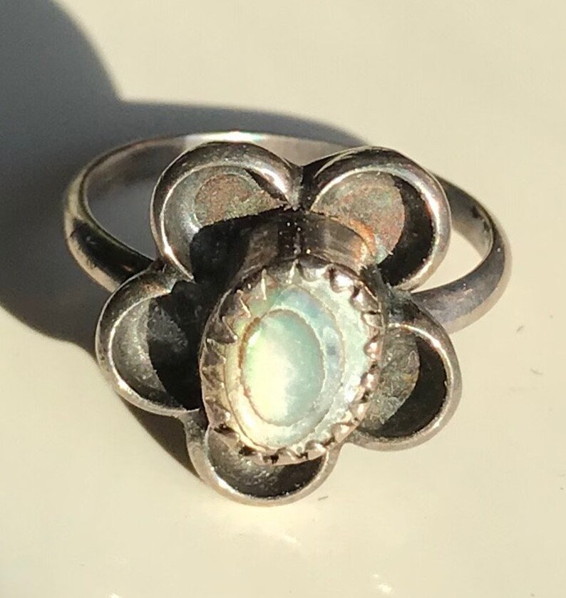 Sterling Silver Abalone Ring-Size 6 12