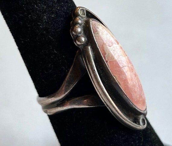 Sterling Silver Pink Stone Ring-Size 6 1/4 - image 2