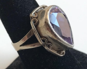 Sterling Silver Amethyst Ring-Size 8 1/4