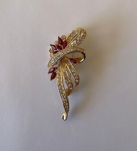 Vintage Costume Jewelry Pin Brooch