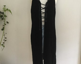 Sleeveless Velvet Coat