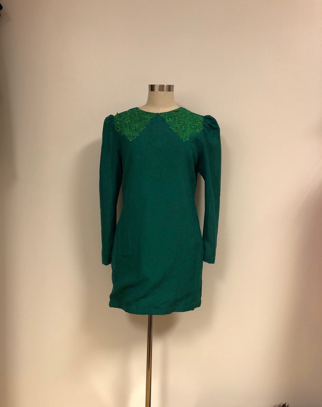 ted baker green lace dress Black Black | Sleeveless Lace Applique Midi Dress main image 1