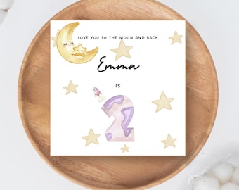 Tarjeta de cumpleaños personalizada para niños pequeños, diseño de cohete, luna y estrellas, temática espacial.