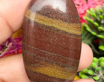 Natural Red Narmade Agate Cabochon For Jeweller Making 87.00 Carats One 47X27X8 mm Size