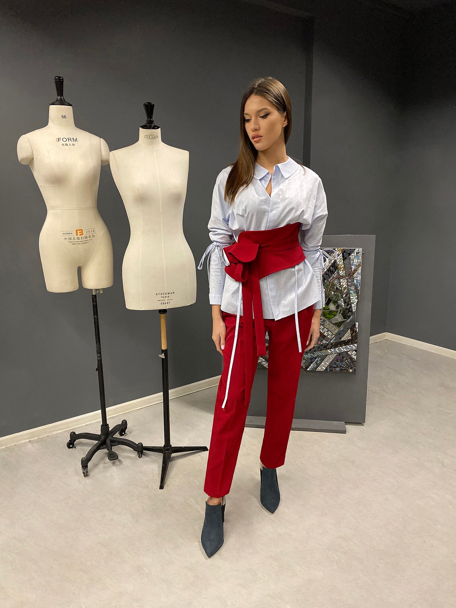 oversized shirt tied