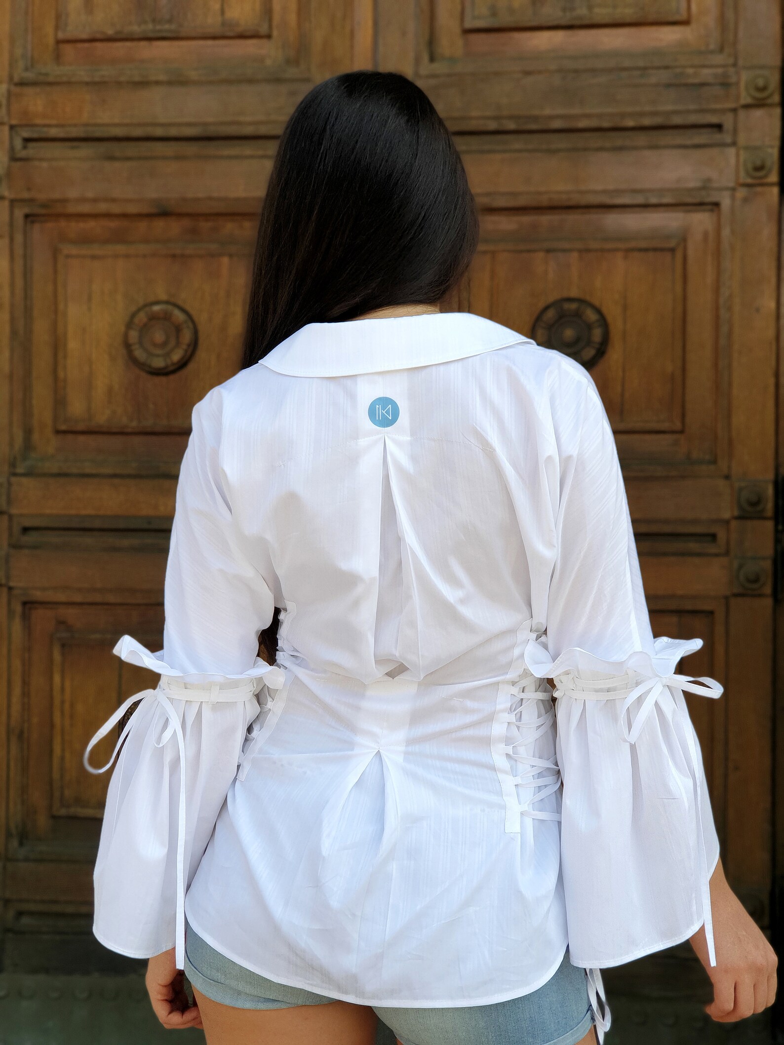 oversized shirt tied