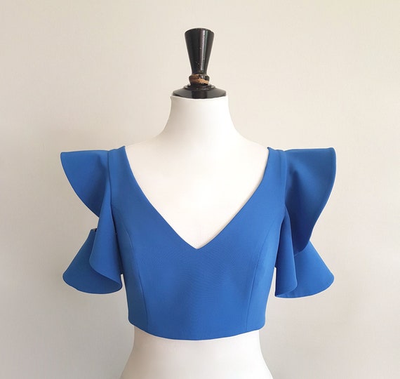 cold shoulder ruffle sleeve top