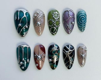 Gothic Grün 3D Chrom Drücken Sie auf die Nägel | Y2K Metallic Silber Steampunk Zahnrad & Sonne Stern Kunst | Lange Almond Fall Nails / Gyaru Nägel