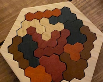 Wooden Hexagon Tangram Puzzle for Kids & Adults – Montessori STEM Logic Toy with Colorful Geometric Shapes, Brain Teaser Gift