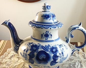 Vintage Large Gzhel Porcelain Teapot Signed Simonov & Malkina