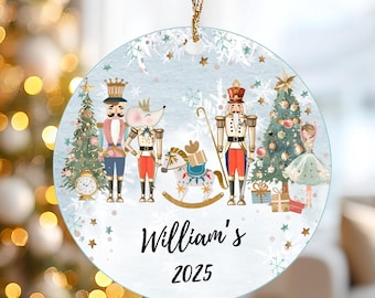 Personalisierter Weihnachtsbaumschmuck für die Familie 2026, Namensschild-Weihnachtsbaumschmuck aus Glas, Erinnerungsgeschenk für die Familie