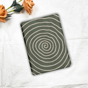 Grönt spiralfodral till Kindle – Funky e-läsarfodral