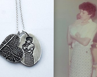 Fingerprint and actual photograph necklace