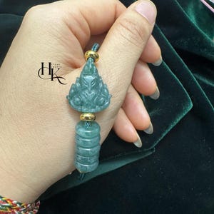 Naturlig jade-amulett med nio stjärtar, räv-armband i naturligt jade, snidade burmesiska jadeit-smycken, kinesisk mytologiberlock för lycka och tur
