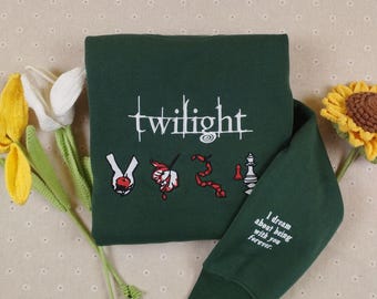 Embroidered Twilight Sweatshirt – Vintage Comic Style Gift for Saga Fans!