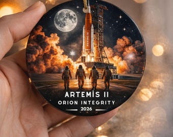 Artemis II Ornament, Personalized Rocket Launch Keepsake, Custom Name Space Decor (Acrylic)