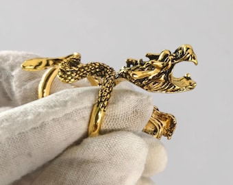 Retro Dragon Adjustable Cigarette Holder Ring