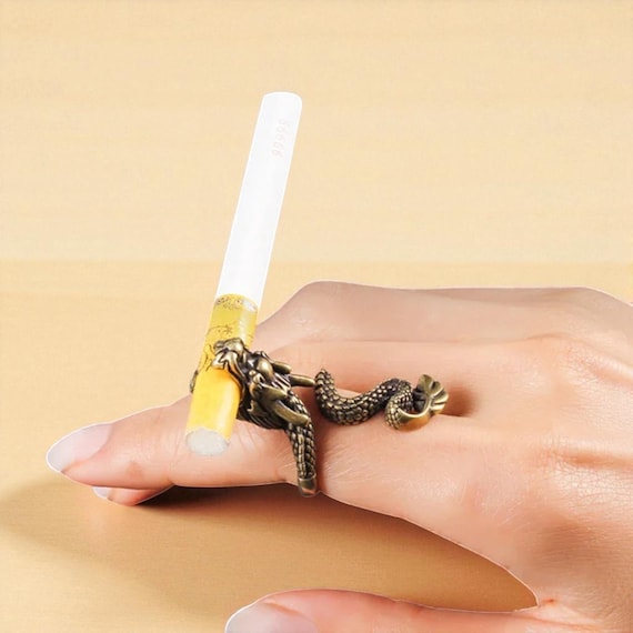Retro Dragon Adjustable Cigarette Holder Ring