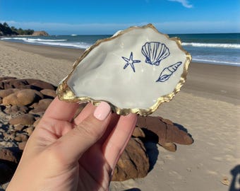 Plato grande personalizado para joyas con forma de ostra / Regalo ideal para baby shower, damas de honor o cumpleaños.