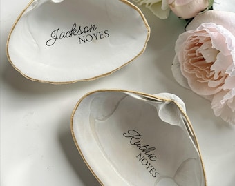 Customizable Clam Shell Place Card: Coastal Wedding Favor, Real Maine Shells