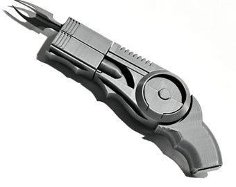 Con-Safe Arkham Batclaw Prop Replica: 3D Printed PLA Cosplay Display