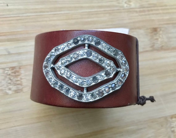 Vintage Leather Cuff Made in the Deep South  display picture 3