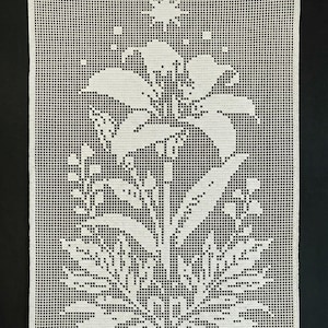 Filet Crochet Lily Pattern PDF | Digital Download