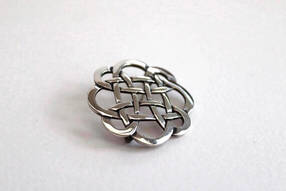 Celtic knot Solid Silver Brooch | Scottish vintag… - image 2